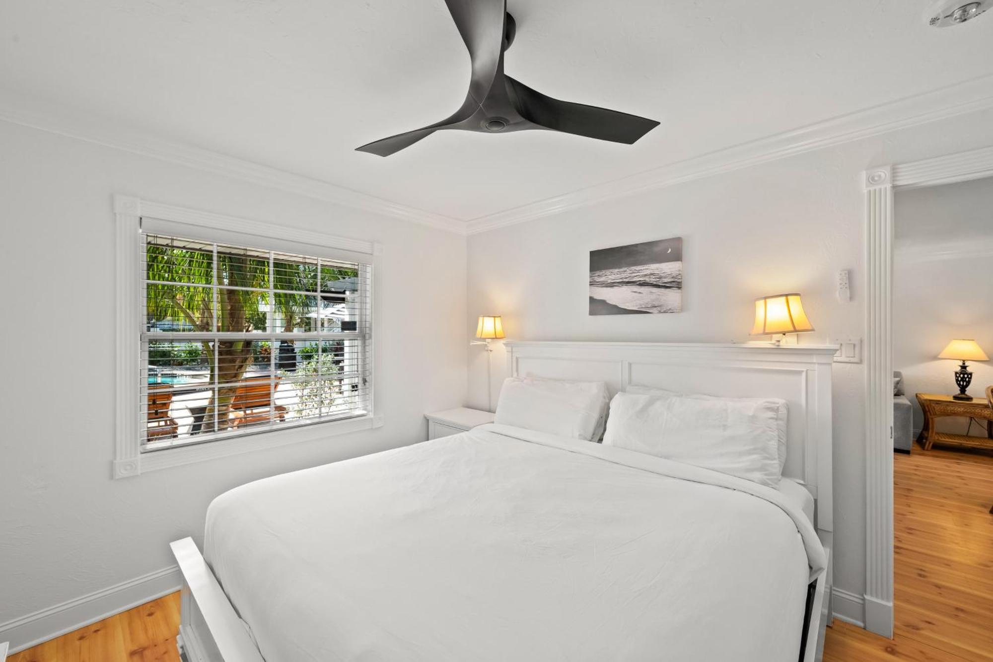 Tropic Isle At Anna Maria Island Inn Bradenton Beach Ngoại thất bức ảnh
