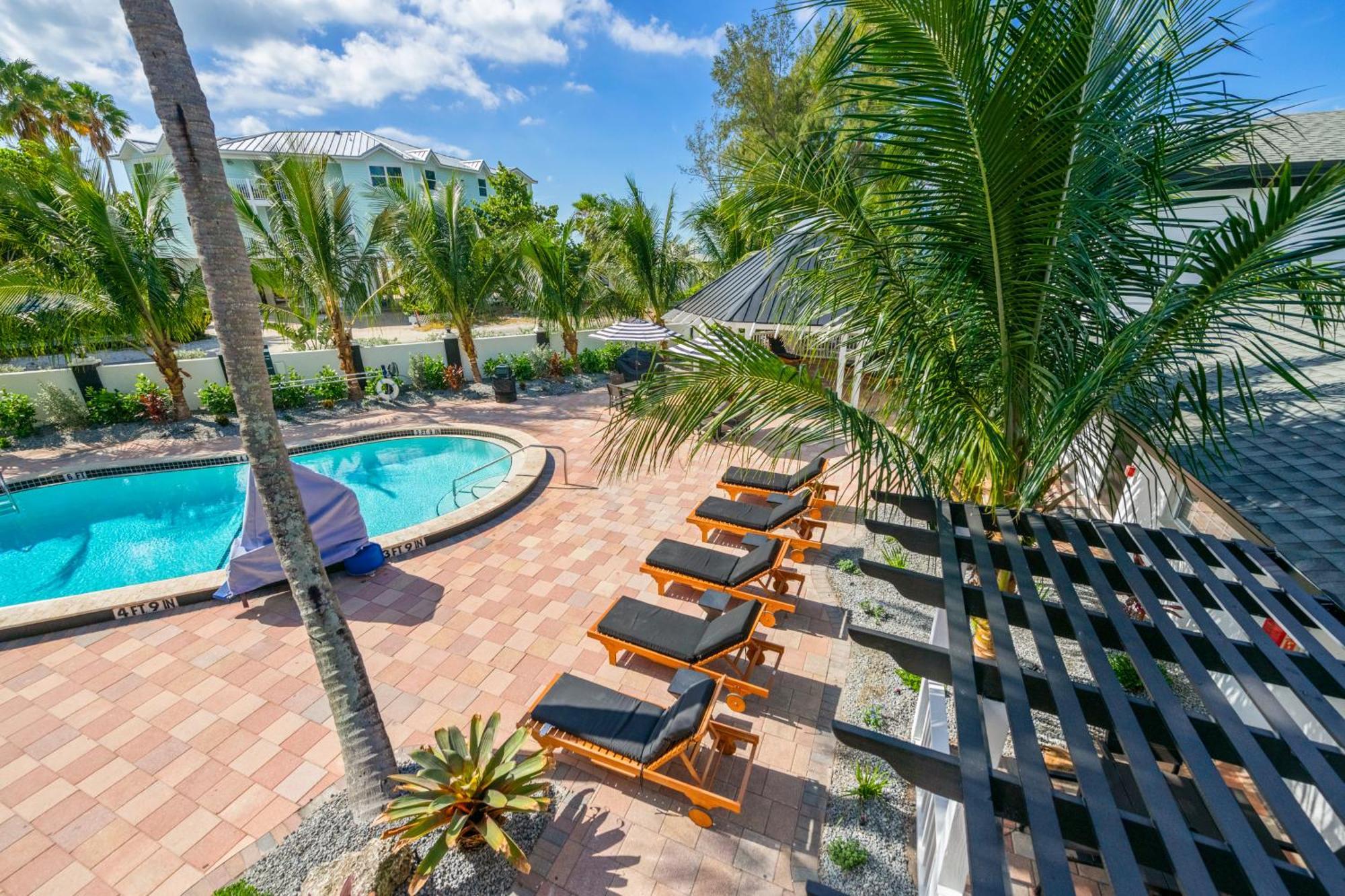 Tropic Isle At Anna Maria Island Inn Bradenton Beach Ngoại thất bức ảnh